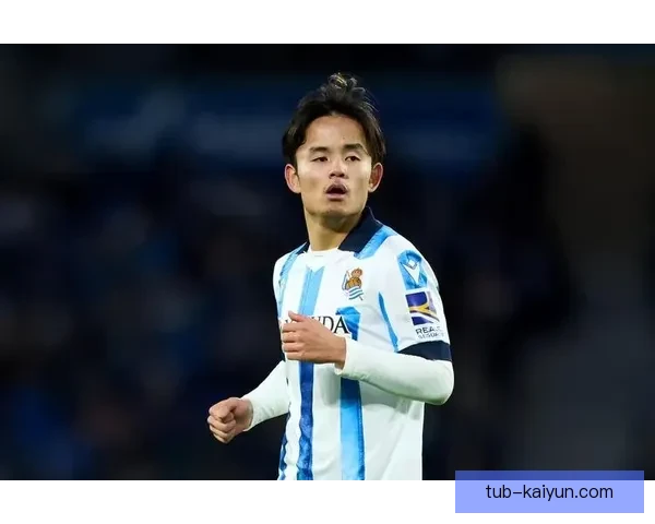 久保建英展示双脚能力，近期表现备受关注